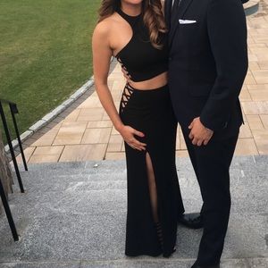 Gorgeous 2 piece Dress